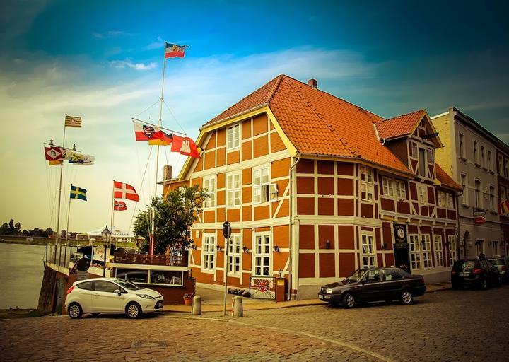 Hotel Restaurant Zum Alten Schifferhaus